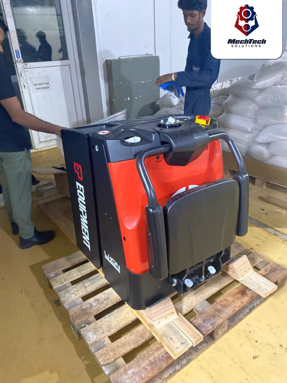 3 Ton Li-Ion Electric Stacker Supply