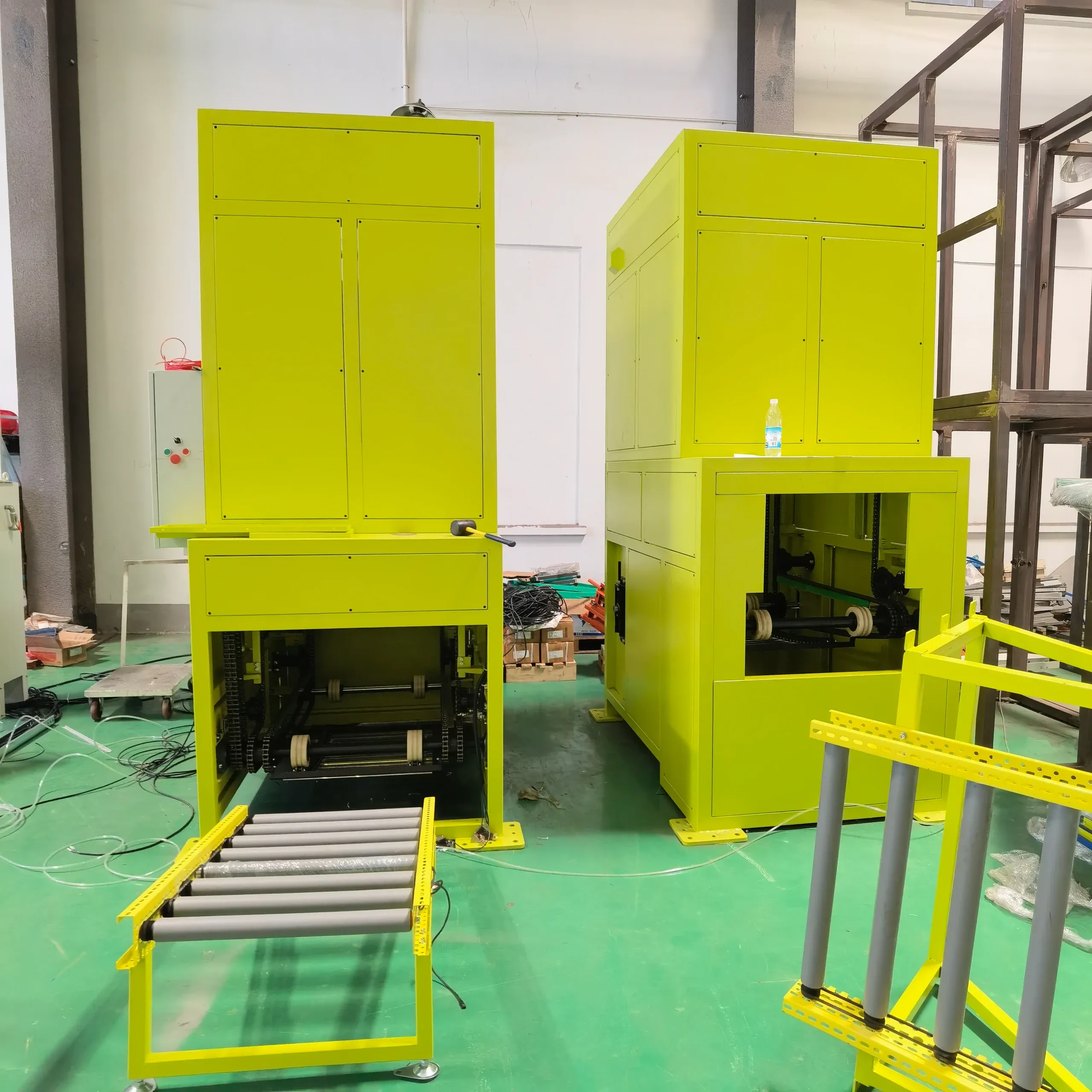 Vertical Conveyor For Heavy Goods